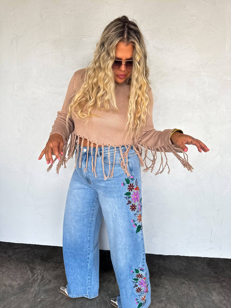 EVIE FLORAL EMBROIDERED JEANS