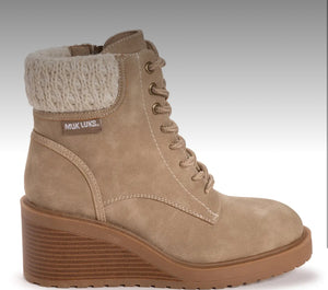 Muk Luks Taupe Wedge Boots